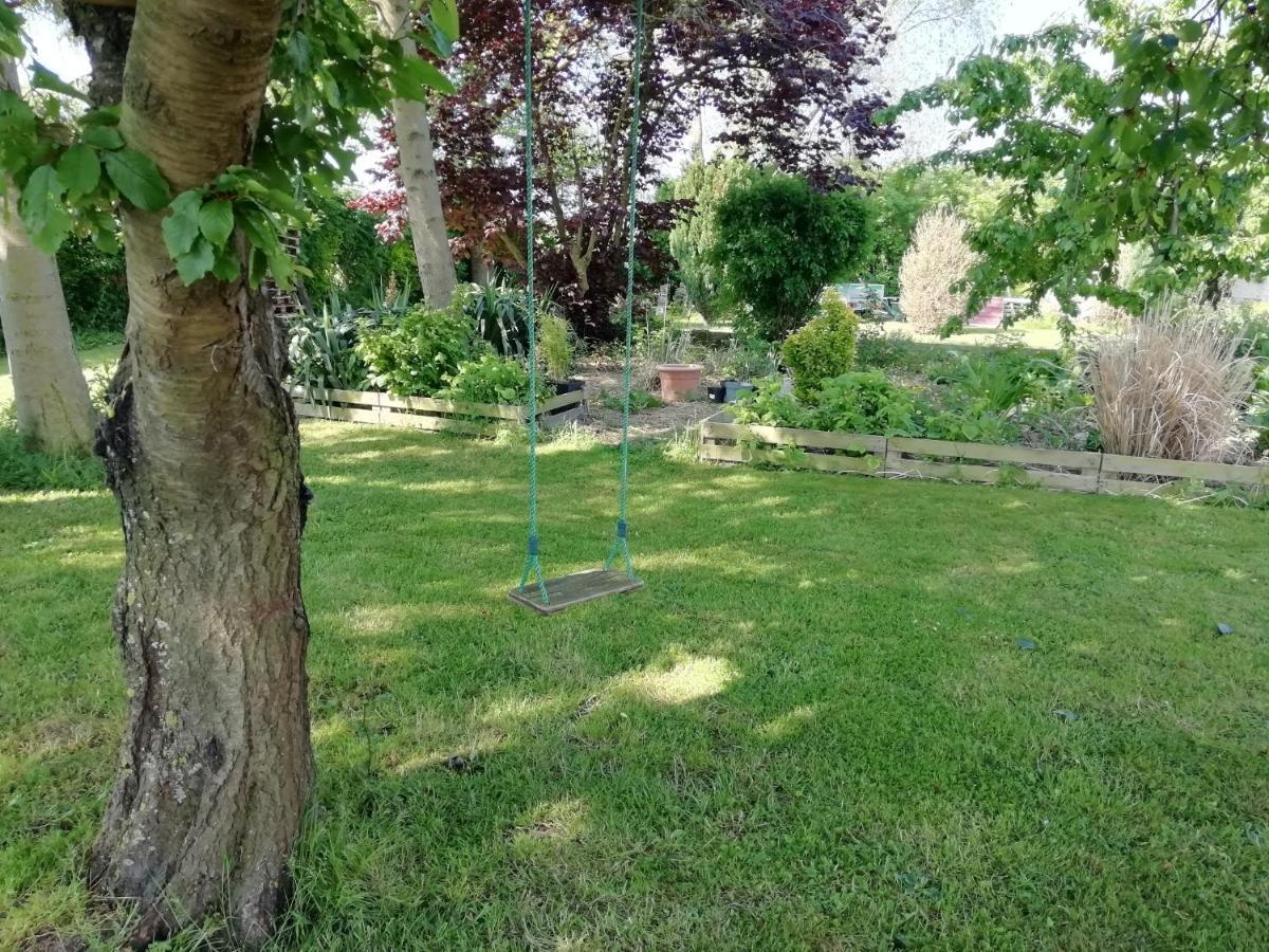 Le Gite Du Chtihameau Avec Piscine Interieure Privative, Selon Date Bassee 외부 사진